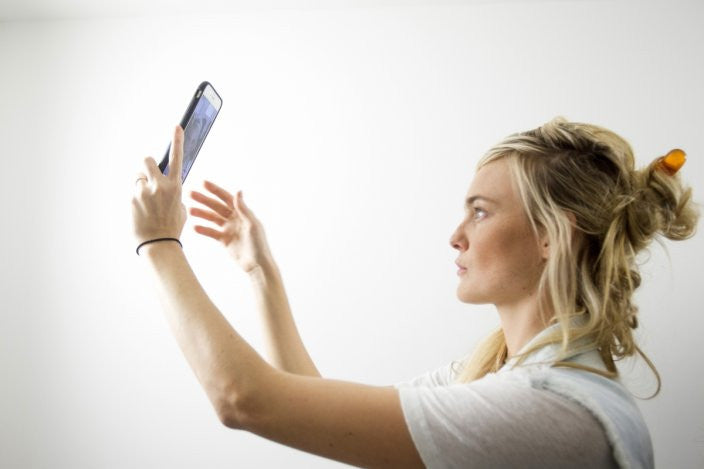 Scientists Have Discovered The Most Flattering Angle For A Selfie